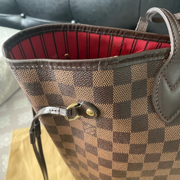 Authentic Louis Vuitton Neverful MM SOLD - Picture 7 of 15